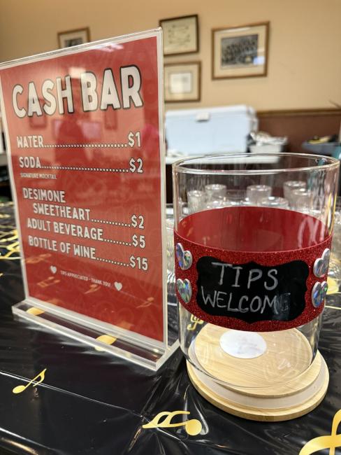 Cash bar
